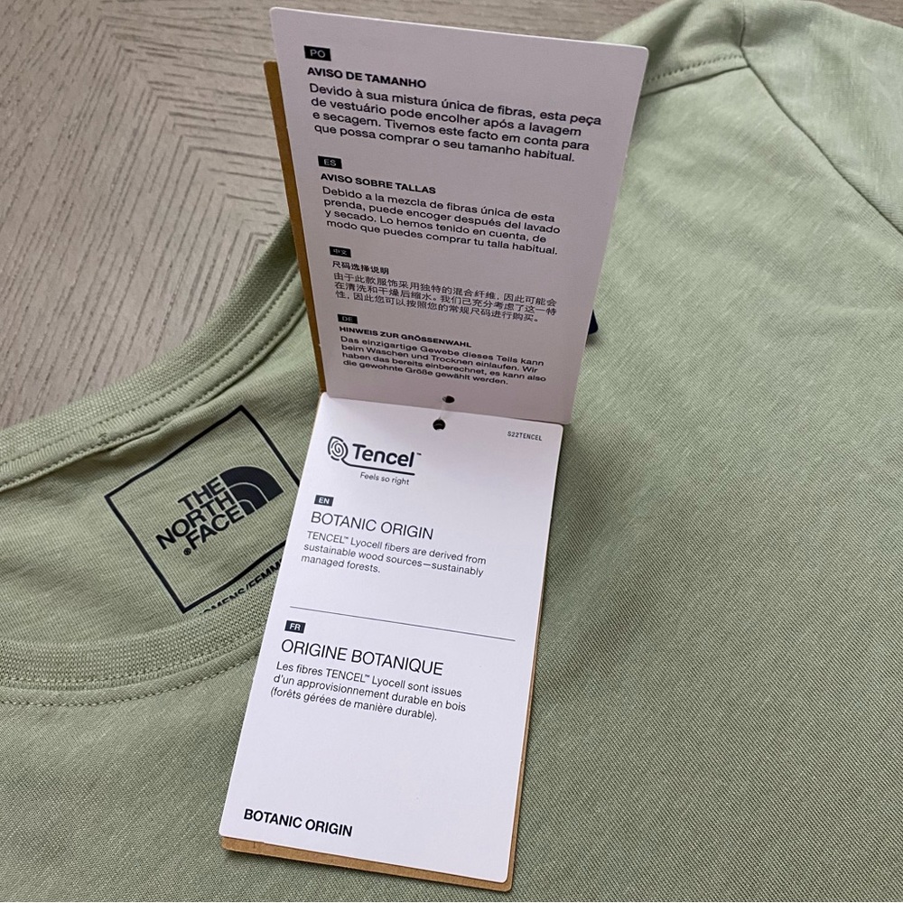 NWT The North Face Women’s Tea Green W Terrain SS Large Short Sleeve Tee - Picture 13 of 16